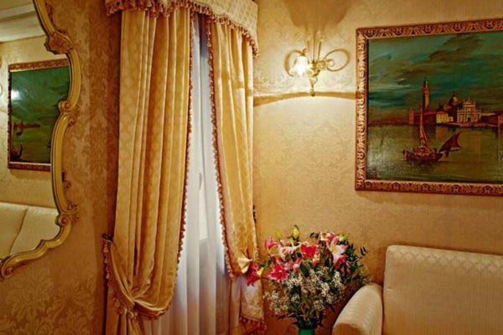 Guest House La Chicca ヴェネツィア エクステリア 写真