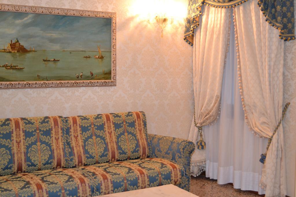 Guest House La Chicca ヴェネツィア エクステリア 写真