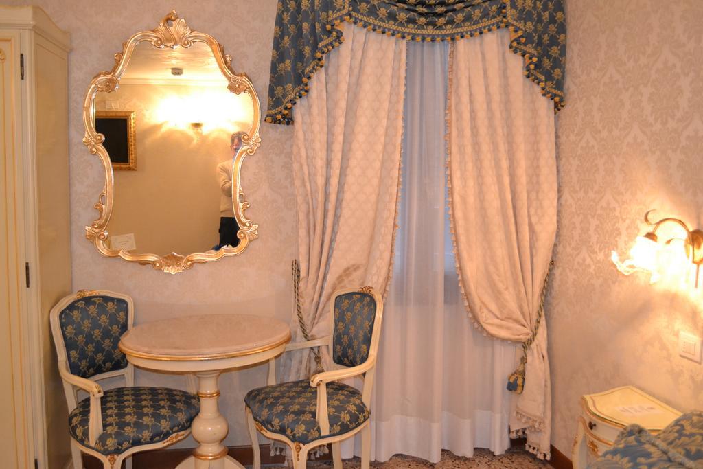 Guest House La Chicca ヴェネツィア エクステリア 写真